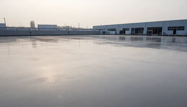 环氧地坪施工性能对比：两种做法的实际取舍